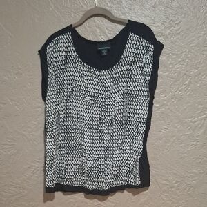 Cynthia Rowley Wome's Black and White Patterned Blouse Size XL